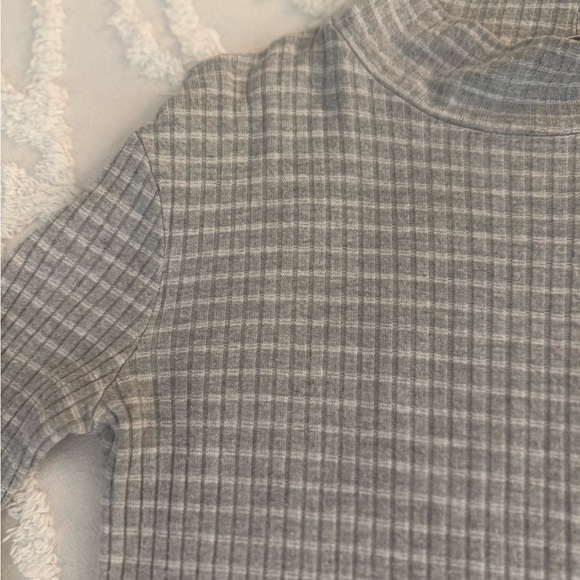 Frame Denim Light Gray and White stripe Knit Top - Picture 3 of 7